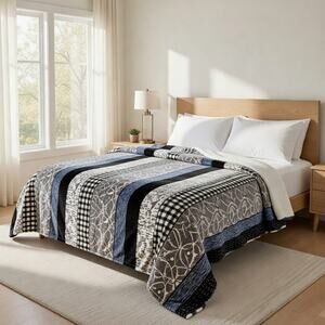 Cozy Queen Size Blanket - Plush & Warm with Vibrant Colors, Stripe Flower
